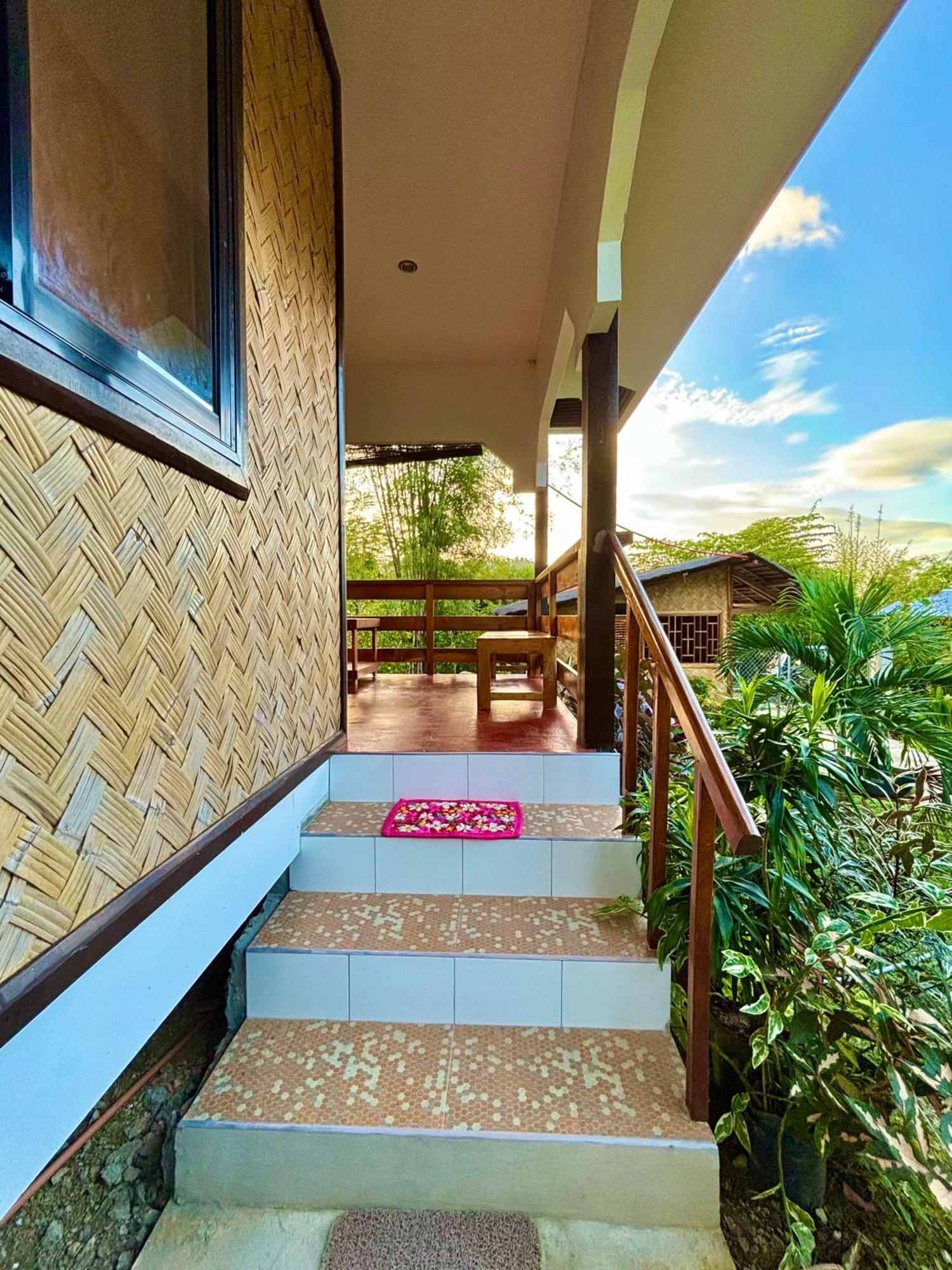 Luzville Transient House - Port Barton Itaytay Экстерьер фото